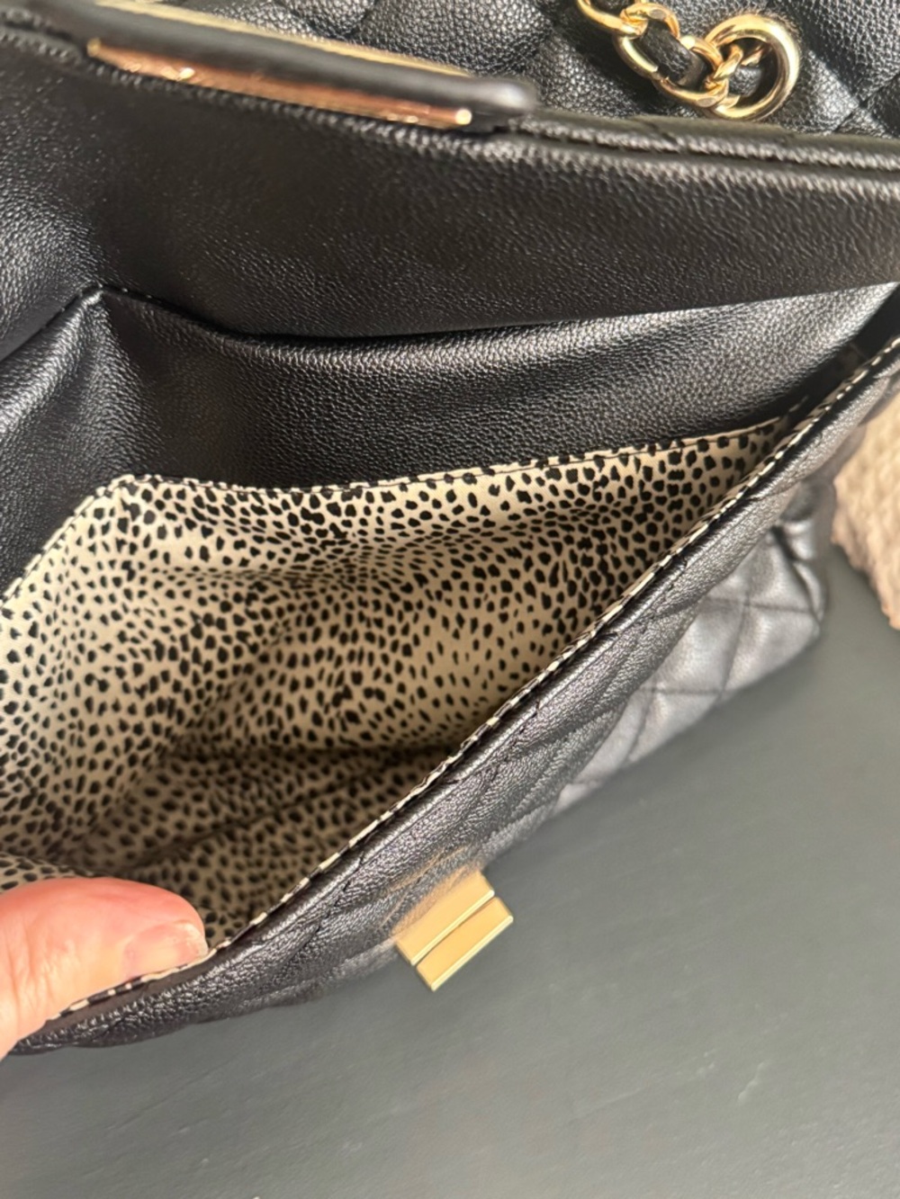 Ello Black diamond Quilted “Shirley”Shoulder Bag Vegan caviar texture Leather - Picture 11 of 16
